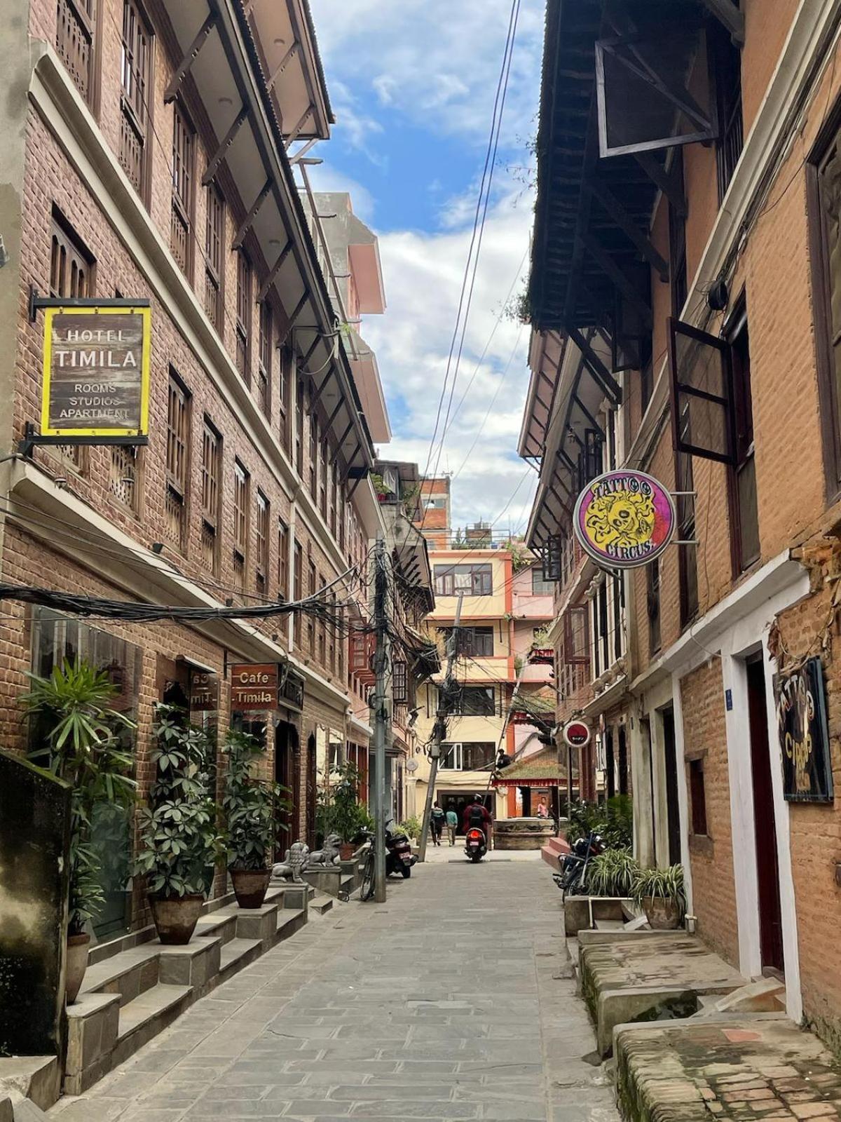 Patan Square - 2 Km From Patan Durbar Square Hotel Bagian luar foto