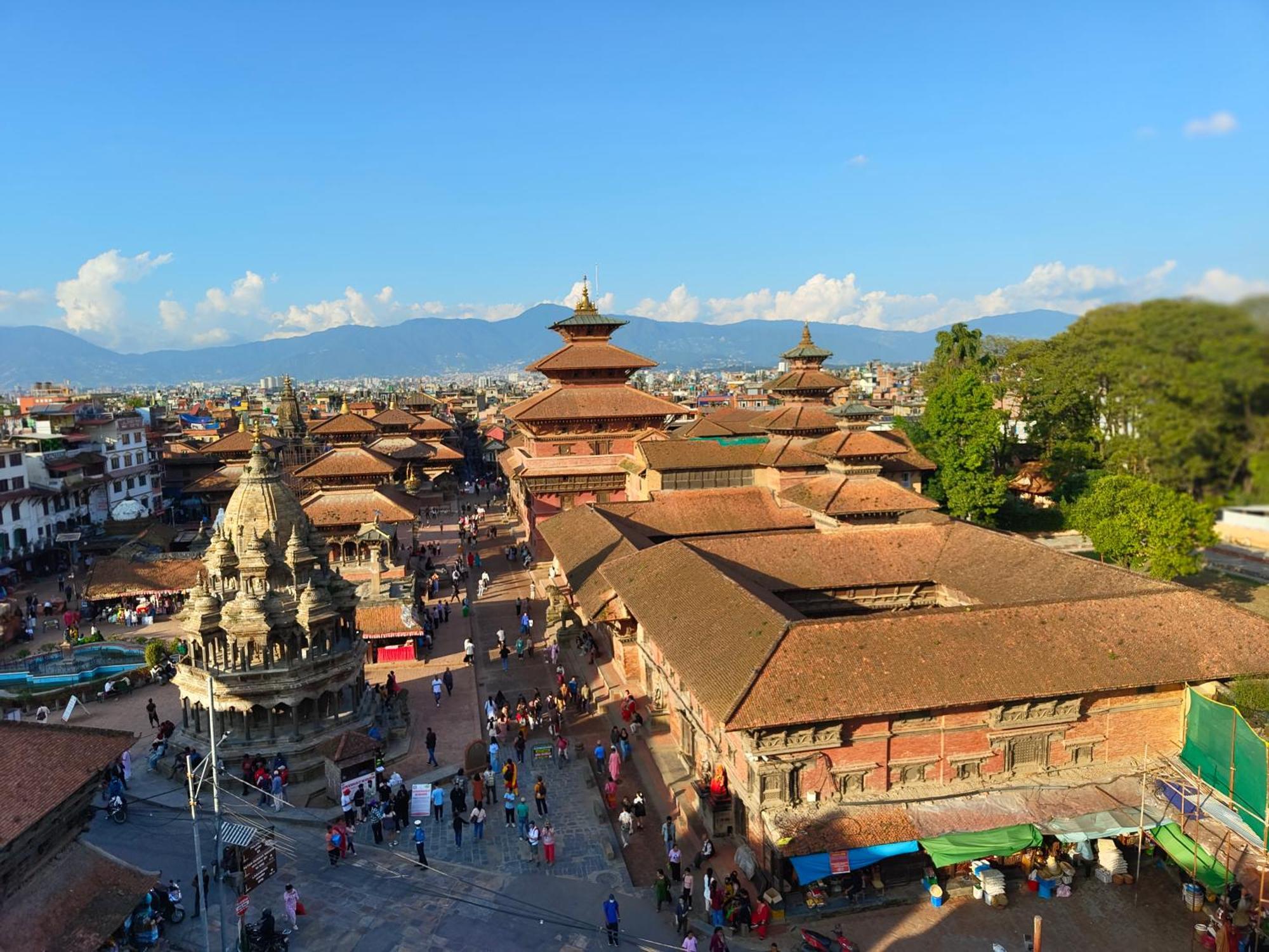 Patan Square - 2 Km From Patan Durbar Square Hotel Bagian luar foto